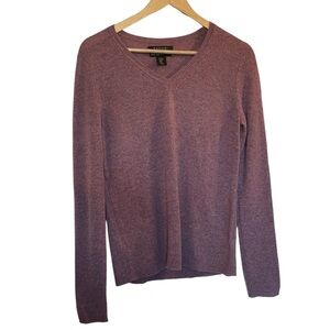 TAHARI 100% Cashmere Light Purple/Gray Heather V-Neck Sweater- Size Medium